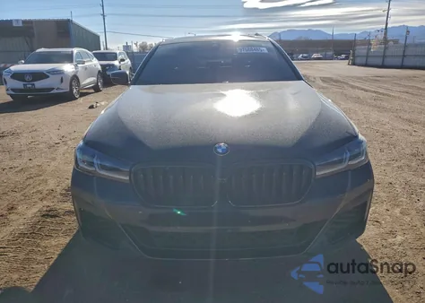 2021 BMW 540 Xi z USA, uszkodzony, nr VIN WBA73BJ04MWW95390